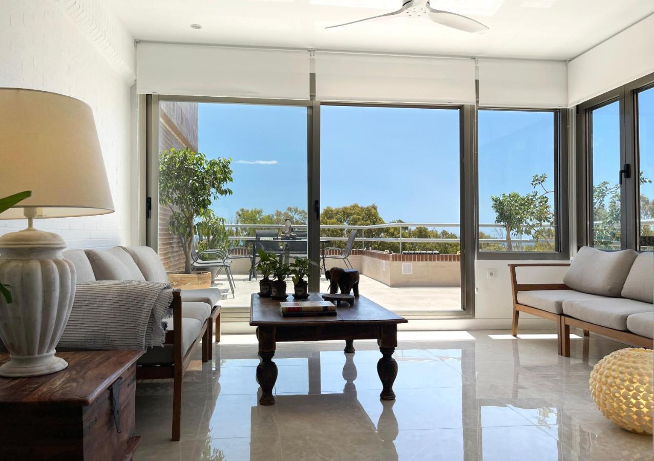Penthouse Puerta De Pedregalejo Apartment Малага Екстериор снимка