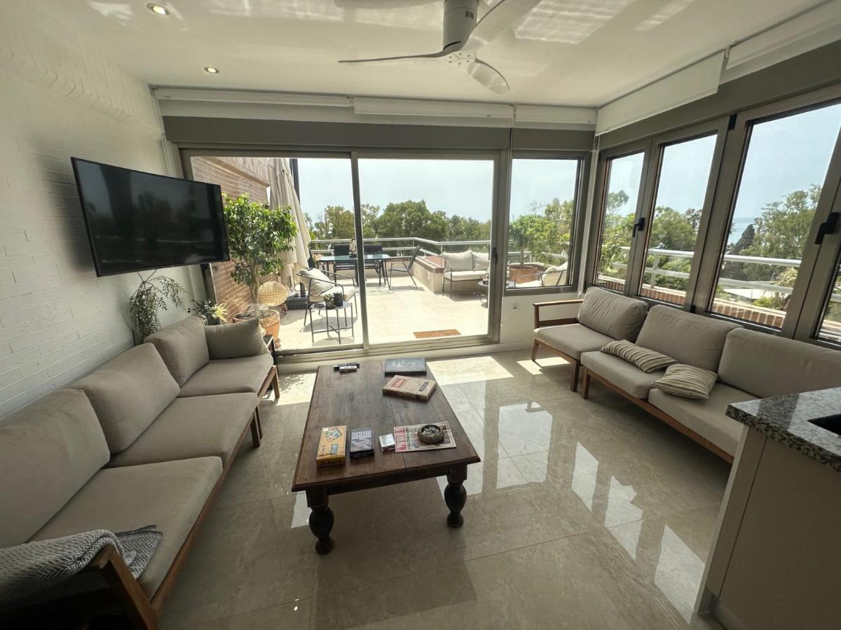 Penthouse Puerta De Pedregalejo Apartment Малага Екстериор снимка