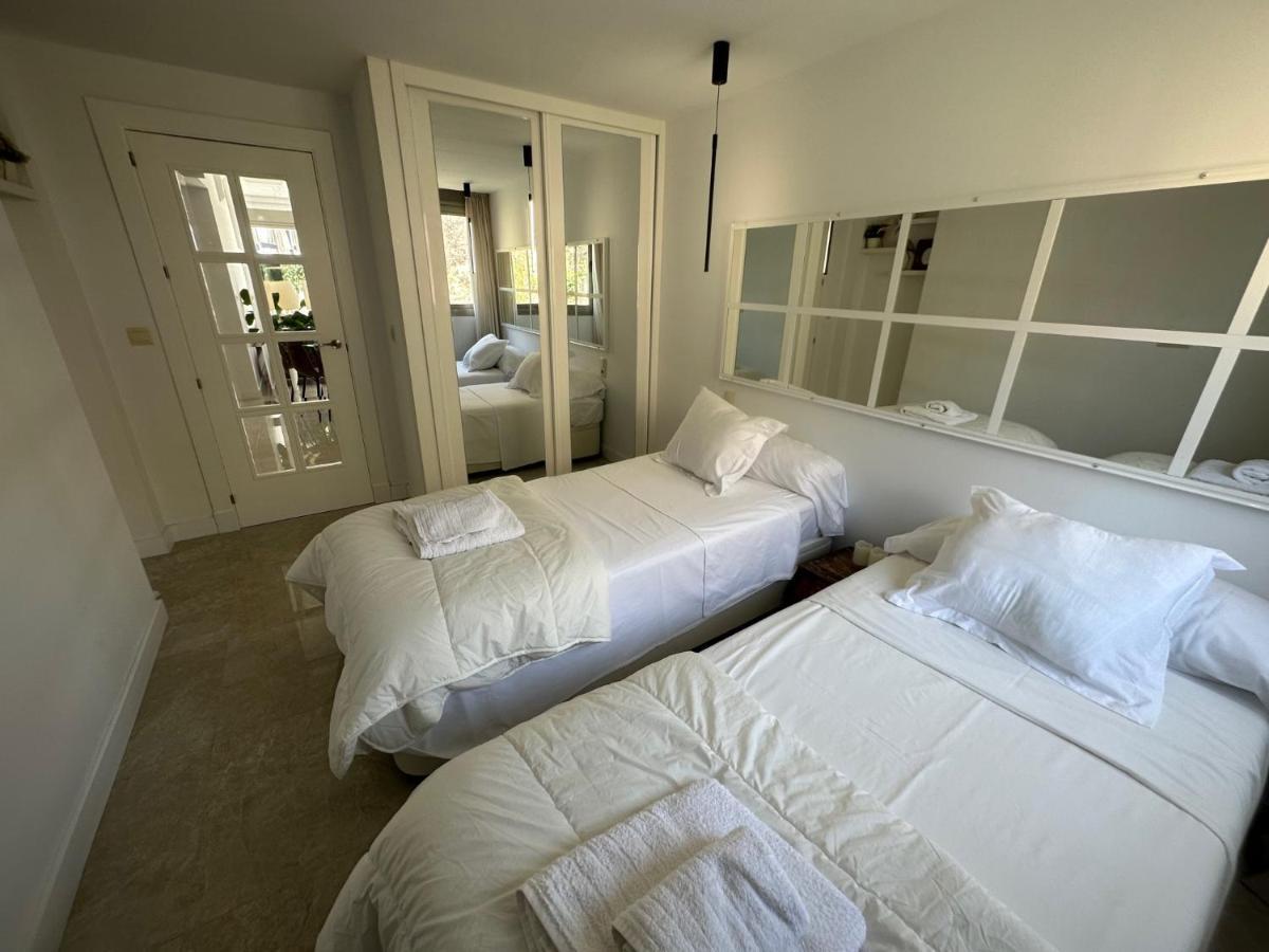 Penthouse Puerta De Pedregalejo Apartment Малага Екстериор снимка