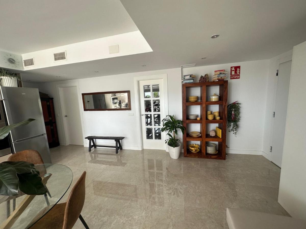 Penthouse Puerta De Pedregalejo Apartment Малага Екстериор снимка